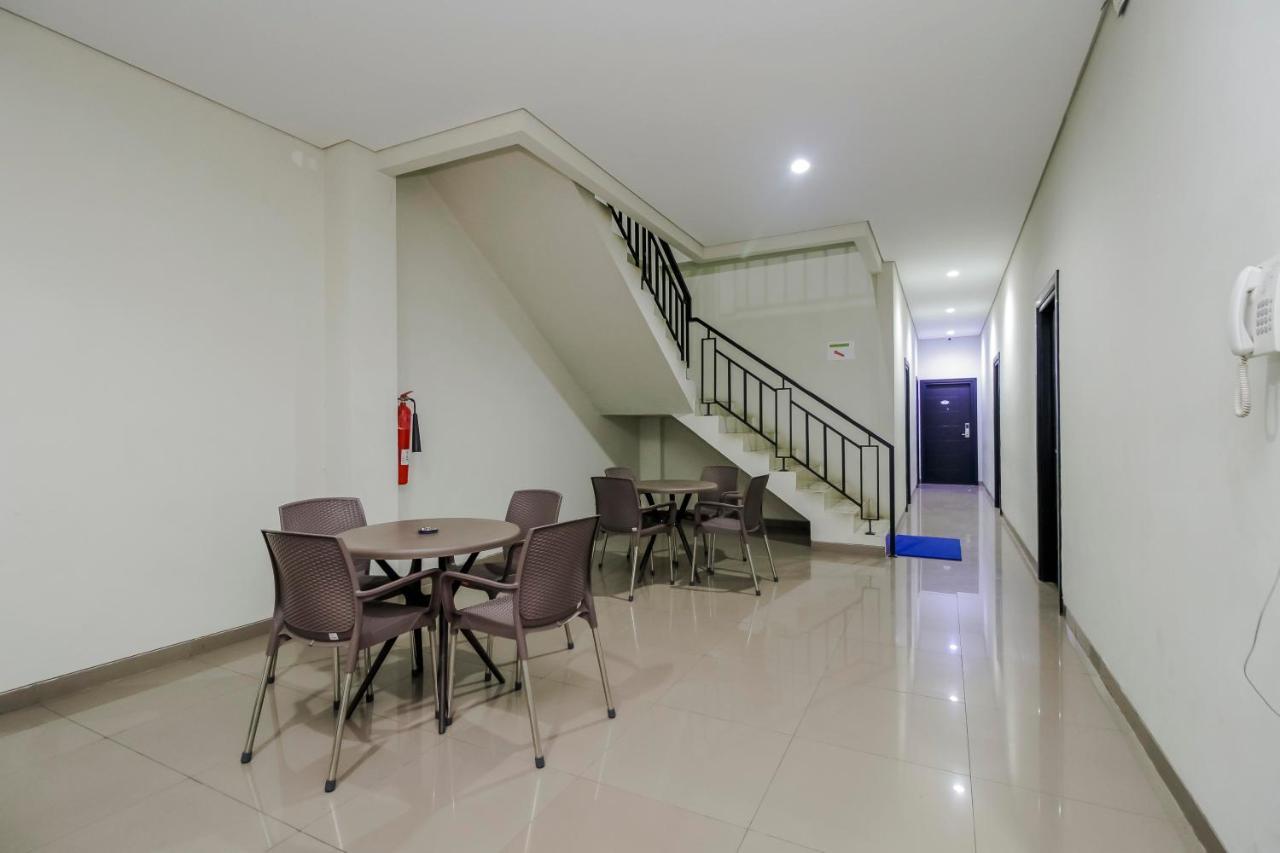 Reddoorz Near Samarinda Central Plaza Exteriér fotografie